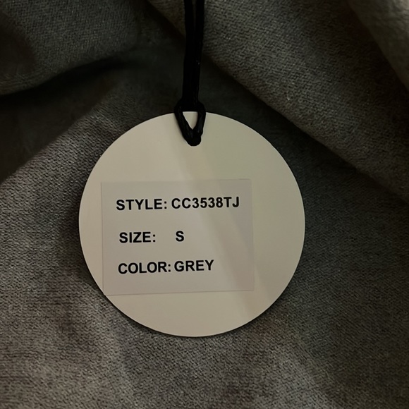 Coco Bleu Gray Long Sleeve Tie Knit Cardigan. - Picture 10 of 12